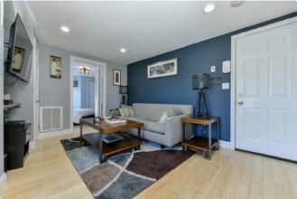 1 Telegraph St-Unit -Unit 2 in Boston, MA - Building Photo - Building Photo