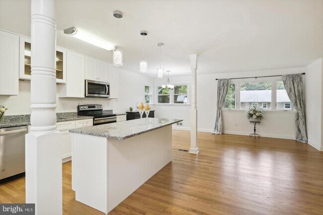 1702 Franwall Ave in Silver Spring, MD - Building Photo - Building Photo