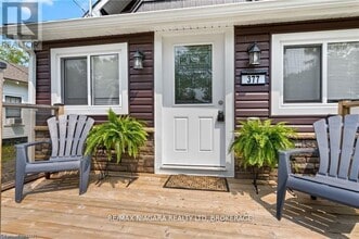 377 Cambridge Rd W in Fort Erie, ON - Building Photo - Building Photo