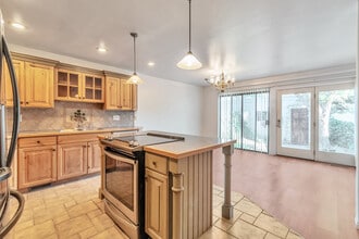 1586 E Ventnor Ave in Holladay, UT - Building Photo - Building Photo