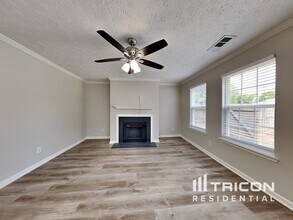 13 Red Maple Way in Dallas, GA - Building Photo - Building Photo