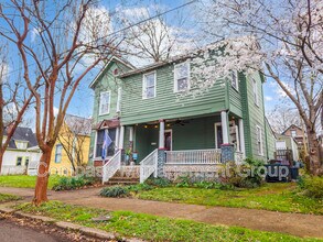 625 Luttrell St in Knoxville, TN - Foto de edificio - Building Photo