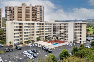 Likini West in Honolulu, HI - Building Photo