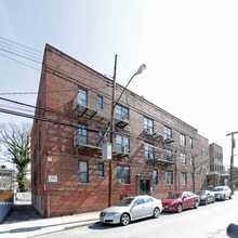 747 E 226th in Bronx, NY - Building Photo - Building Photo