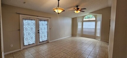 206 Panorama Dr in Winter Springs, FL - Foto de edificio - Building Photo