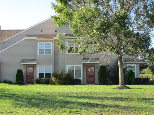 property at 2605 Thistledown Ct