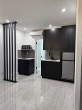 125 NE 30th Ct, Unit Studio in Wilton Manors, FL - Building Photo - Building Photo