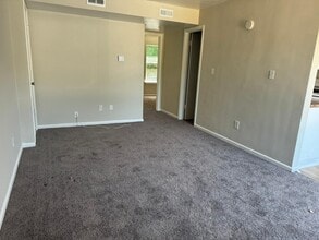 1340 Reservoir Ave in Norfolk, VA - Building Photo - Building Photo