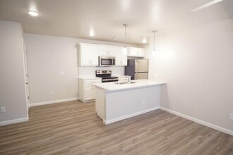 4310 NE 119th St in Oklahoma City, OK - Foto de edificio - Building Photo