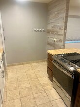 713 E Elder St in Fallbrook, CA - Building Photo - Building Photo