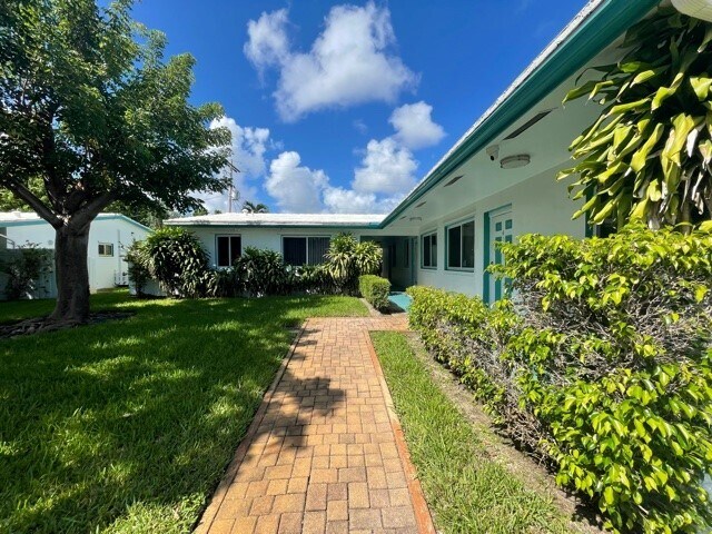 18 Ave. Villas LLC in Fort Lauderdale, FL - Building Photo - Building Photo