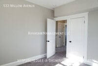 533 Willow Ave photo'