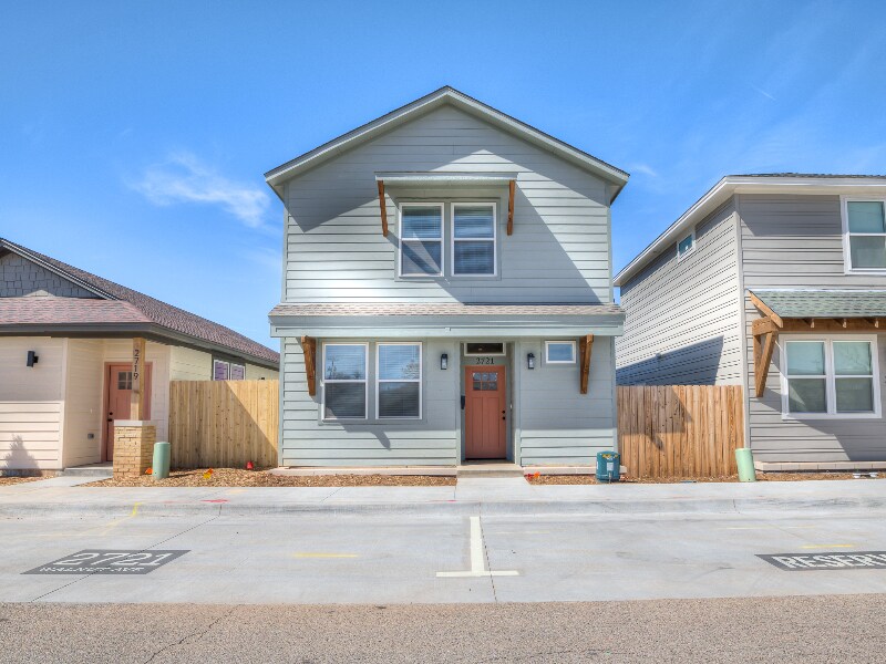 2721 N Walnut Ave in Oklahoma City, OK - Building Photo