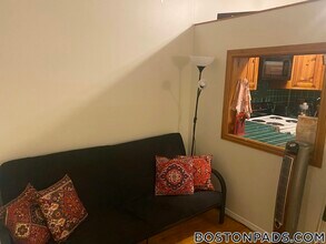 49 Symphony Rd in Boston, MA - Foto de edificio - Building Photo