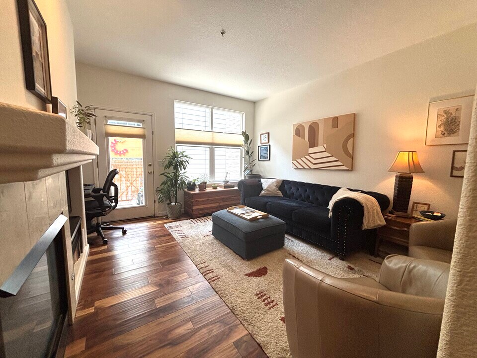 1767 N Pearl St, Unit 107 in Denver, CO - Building Photo