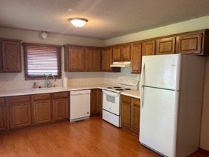 10603 W Douglas Ave in Wichita, KS - Building Photo - Building Photo