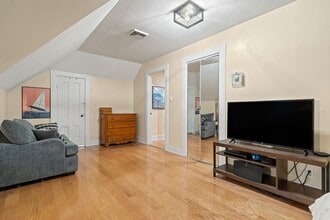 21 Wenham St in Boston, MA - Building Photo - Building Photo