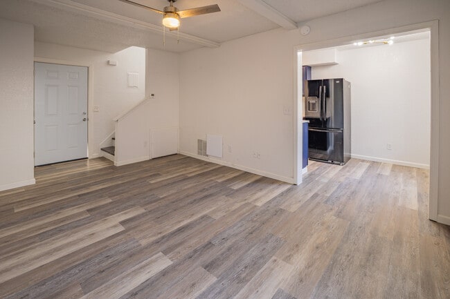 College Park Townhouses