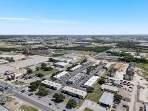 Brookside Apartments in Hewitt, TX - Building Photo - Building Photo