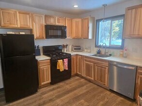 29024 Yaak River Rd in Troy, MT - Building Photo - Building Photo