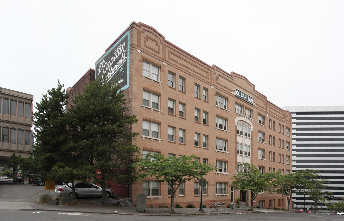 El Capitan Apartments in Seattle, WA - Foto de edificio