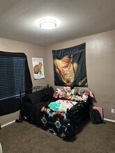 217 Overleaf Way in San Jacinto, CA - Foto de edificio - Building Photo