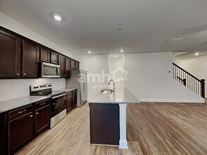 1005 Bethany Dallas Dr in Charlotte, NC - Building Photo - Building Photo