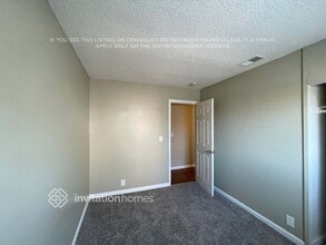 300 Radcliffe Dr in Vallejo, CA - Building Photo - Building Photo