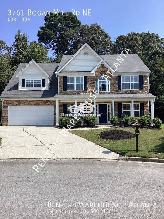 3761 Bogan Mill Rd NE in Buford, GA - Building Photo