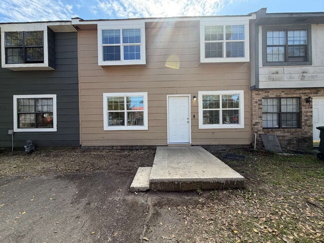 property at 816 Lesa St