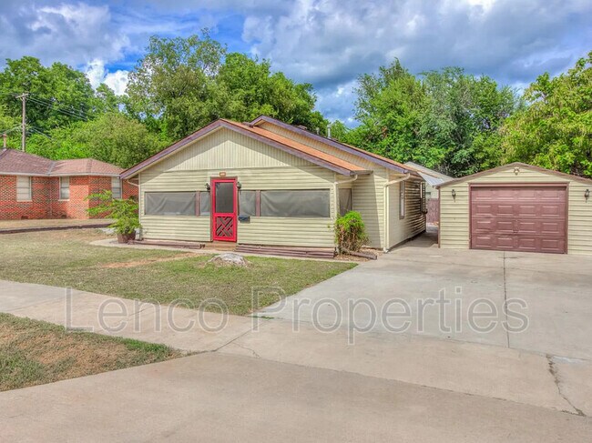 327 S Ponca Ave photo'