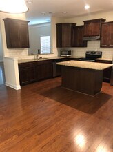 323 Carruth St in Simpsonville, SC - Building Photo - Building Photo