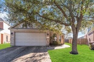 12106 Landsdown Ridge Way in Humble, TX - Building Photo