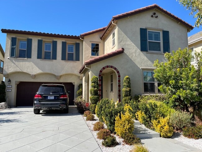 1089 Dana Ct in Mountain House, CA - Building Photo - Building Photo