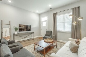 531 Strong Ave in Red Bank, TN - Building Photo - Building Photo