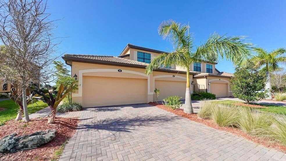 6614 Grand Estuary Trail, Unit 101 in Bradenton, FL - Foto de edificio