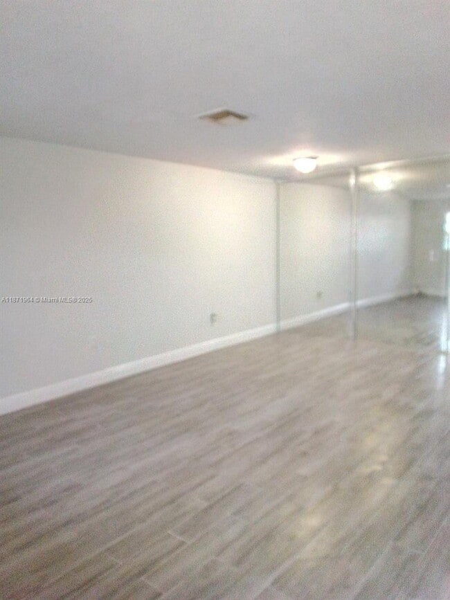 property at 550 SW 115th Ave