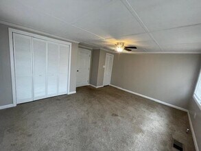 3898 Barton Dr in Memphis, TN - Building Photo - Building Photo