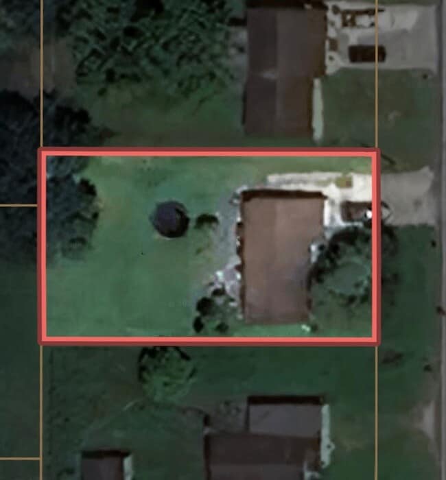898 Whitaker Rd in Belle Glade, FL - Foto de edificio - Building Photo
