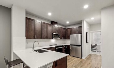 Brand New Townhome in Bothell, Unit 17107 in Bothell, WA - Building Photo - Building Photo