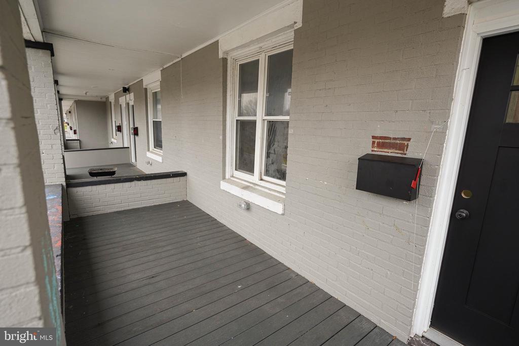 218 S Pennsylvania Ave in Delmar, MD - Building Photo