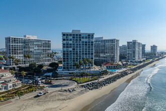 El Camino Tower in Coronado, CA - Building Photo - Building Photo