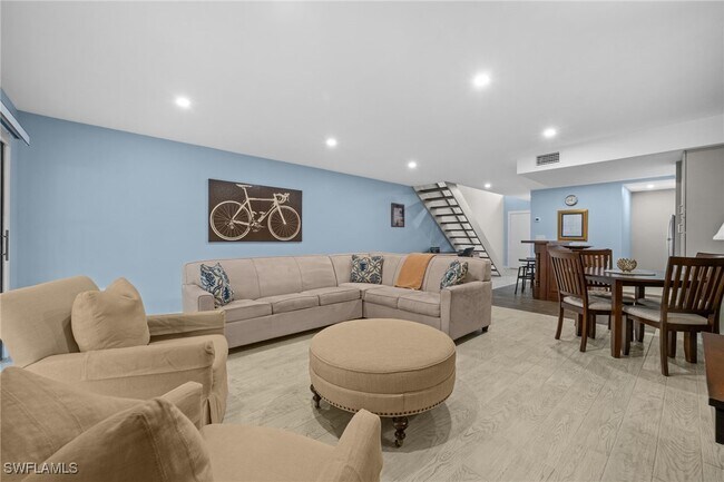 property at 833 Meadowland Dr