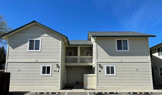 property at 412 Pear Ln