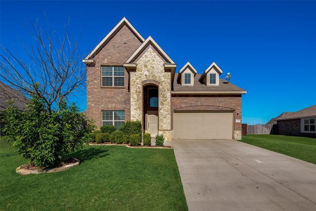 3114 Flowering Springs Dr in Forney, TX - Building Photo