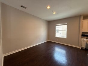 10529 Zenor Ln in San Diego, CA - Building Photo - Building Photo