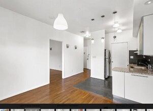 357 W 15th St in Brooklyn, NY - Building Photo - Building Photo