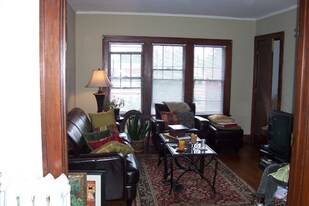 999 Grand Ave in St. Paul, MN - Building Photo