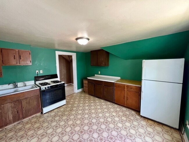 property at 1201 Cleveland Ave