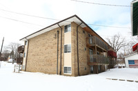 University Suites in Flint, MI - Foto de edificio - Building Photo